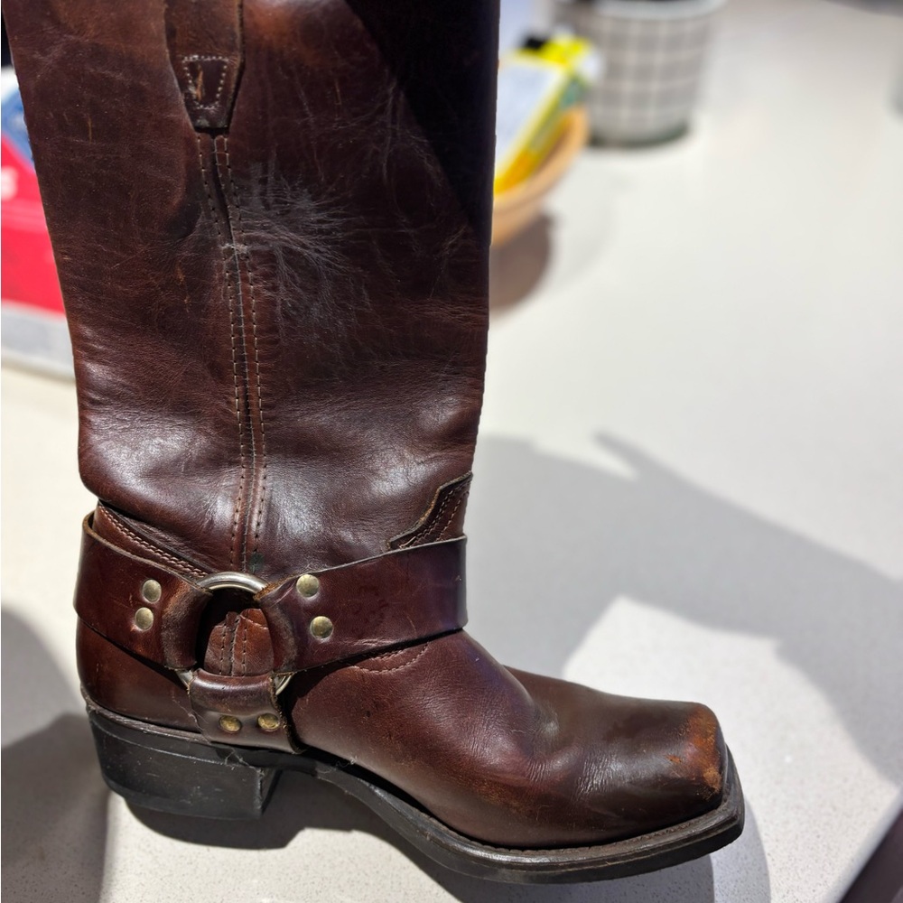Women’s top grain Brown Leather Boots - Picture 2 of 8